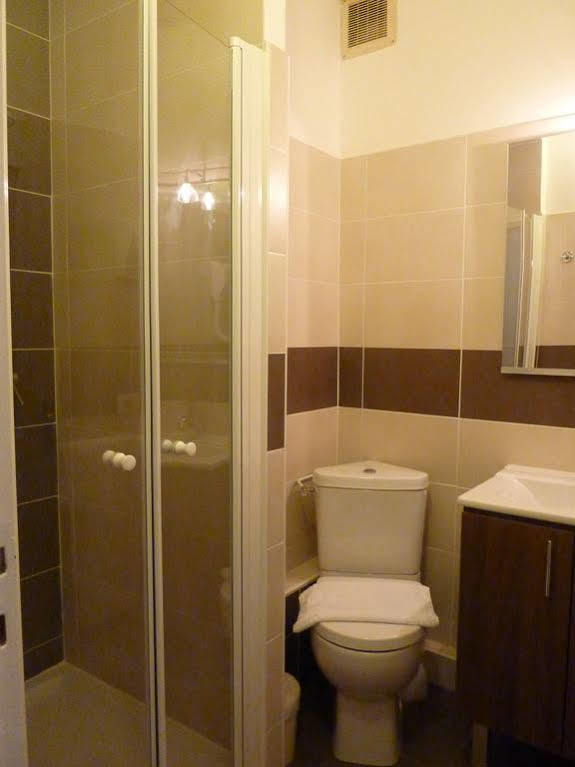 Hotel Gloria Γκρενόμπλ Εξωτερικό φωτογραφία