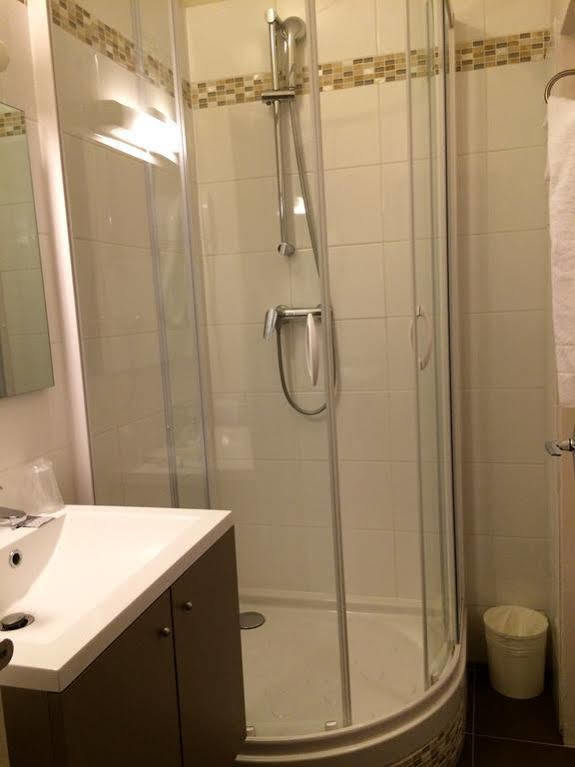 Hotel Gloria Γκρενόμπλ Εξωτερικό φωτογραφία